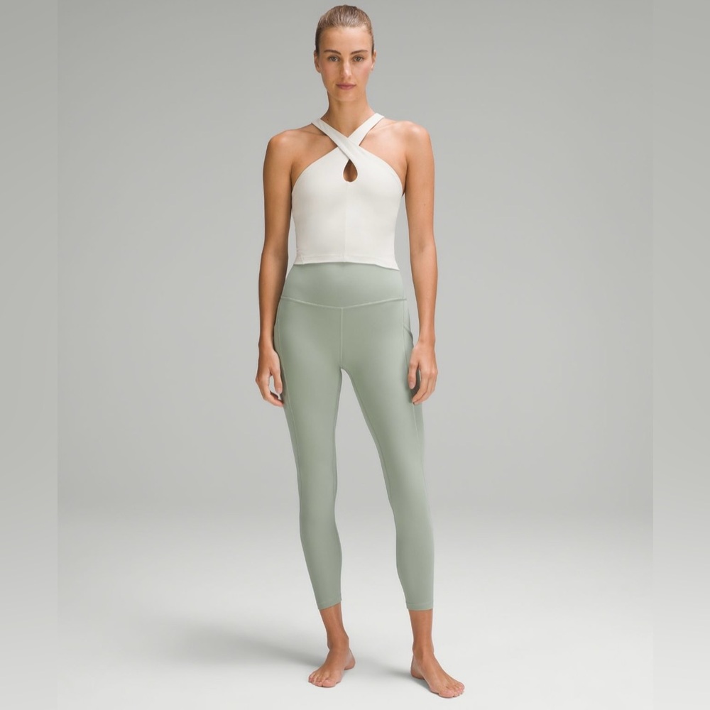 Wunder Train High-Rise Tight with Pockets 28" in palm court - Picture 2 of 5